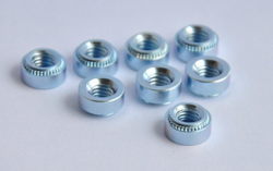 涨铆螺母 涨铆螺母